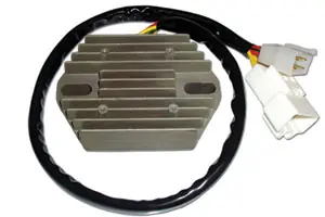 Honda CBR 900 RR Laderegler RR43 Zertifiziert