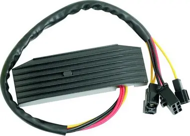 Suzuki VS 700/750/800 Intruder Laderegler 86-95 Expressversand