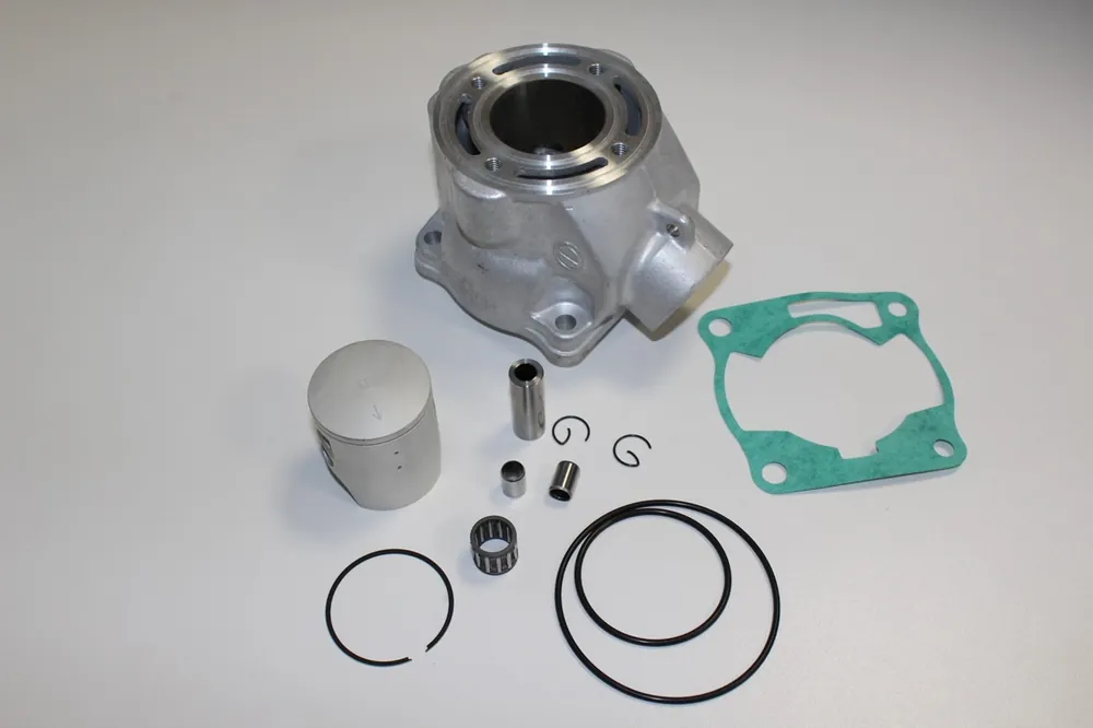 Yamaha YZ 80 Zylinder mit Kolben 88-01 Meistverkauft