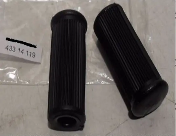 Saisonangebot Fußrastengummis 17mm passend für GTS CS NEU