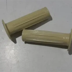 Moped Griffe Beige für Fußschaltung 104mm Lang  22 + 24 mm Griffgummis Aktuell