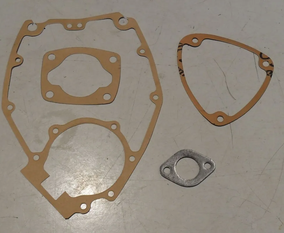 Kostenfreie Lieferung ILO Motor Dichtsatz Dichtungen MM 525 / MM 540 Mini Jockey