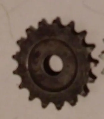 Kettenritzel Ritzel passend für Zündapp 530-510 824-17 KS 50 RS 50 Kleinkraftrad NEU Super-Preis