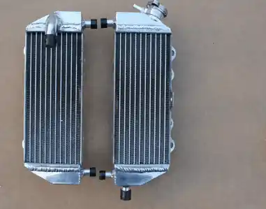 Abverkauf Kawasaki KX 250 High performance Kühler 03-04