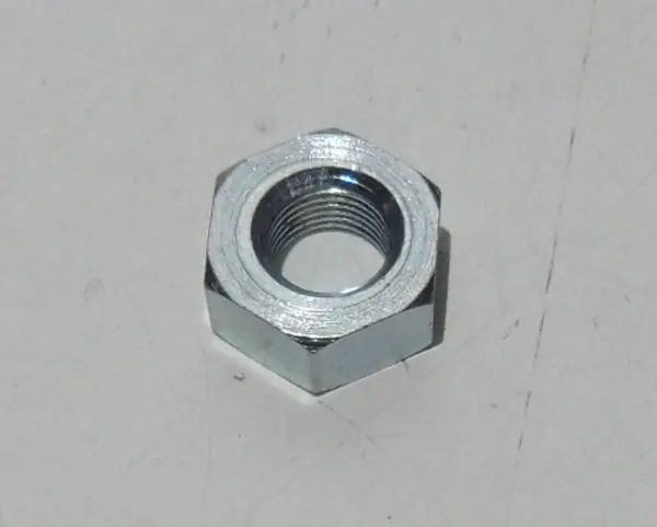 Knallerangebot Mutter Polradmutter Achsmutter Radmutter M11x1 Rechtsgewinde