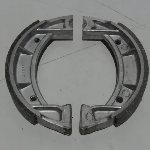 Bremsbeläge Bremsbacken Hercules 140x25 RX 9 Saisonangebot