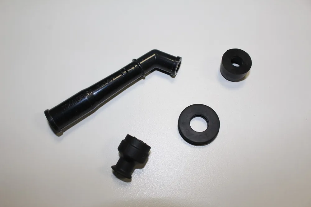 Suzuki DRZ 400 Zündkerzenstecker Preisreduziert