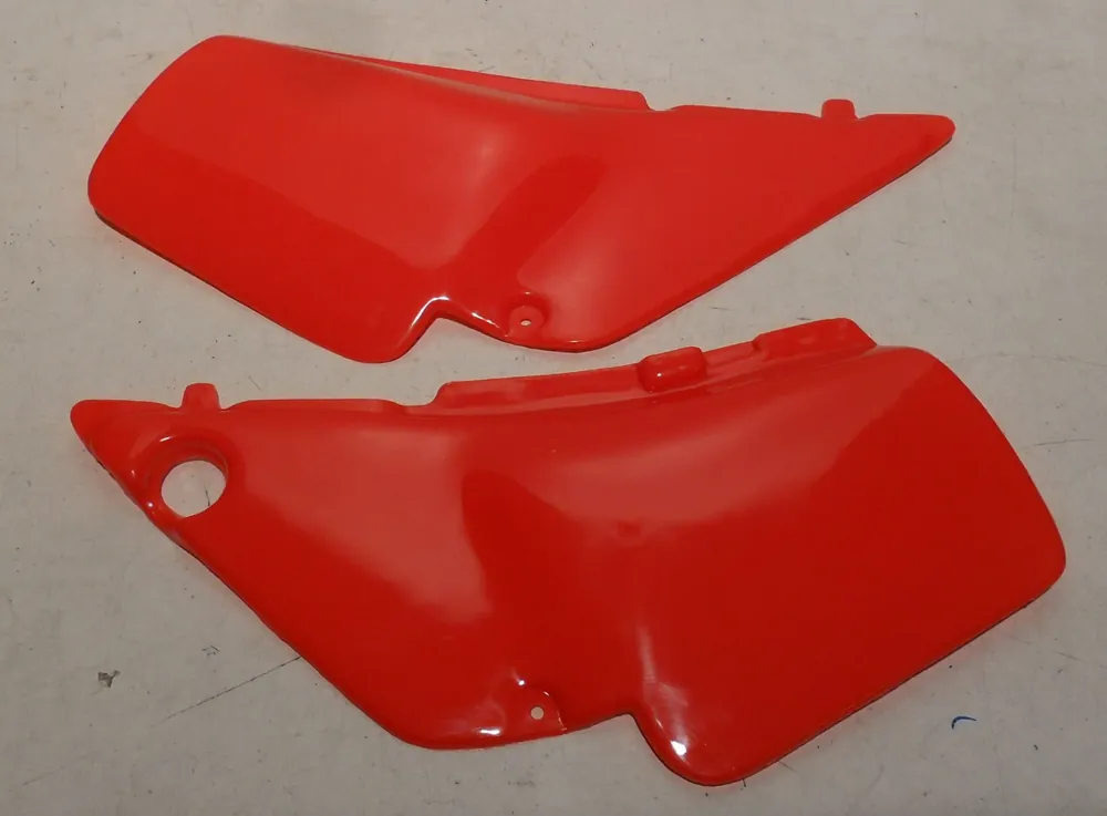 Honda Paris Dakar 50 80 rot Seitenverkleidung Seitendeckel NEU Finale Aktion