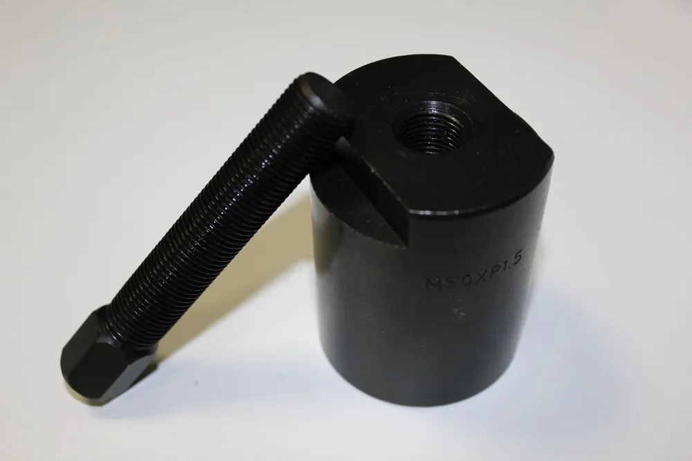 Suzuki DR 650 Polradabzieher M50x1,5 mm Preisreduziert