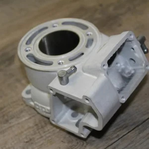 Neue Ware Suzuki RM 85 Zylinder Neuteil 11200-03830 ab 2002