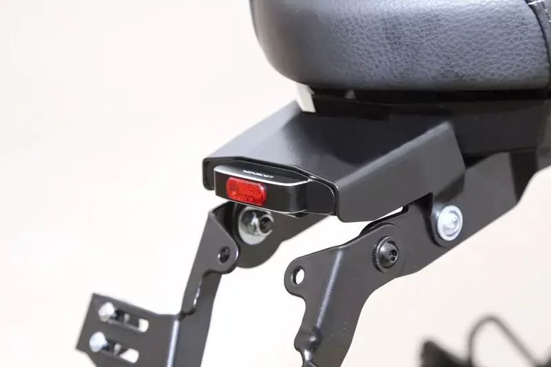 HIGHSIDER Conero T2 LED Rücklicht Schwarz/Rot E-geprüft Kostenfreie Lieferung