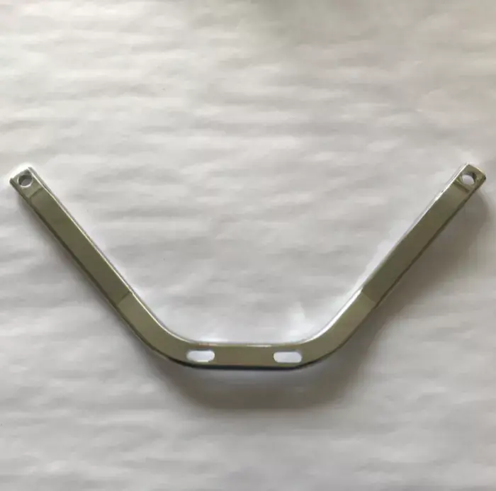 Halter für Zusatzscheinwerfer chrom passend für Yamaha XVS 650/1100 C mit Windschild Meistverkauft