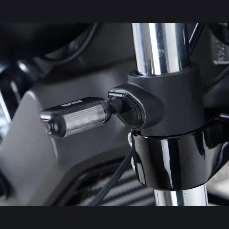 R&G Micro Blinker Adapter Set vorn passend für Indian Scout / Scout Bobber / Scout Sixty ab 2015 Saisonangebot