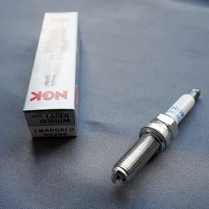Jetzt Kaufen Zündkerze Iridium NGK LMAR8AI-8, LMAR8AI8 - stock [92288] passend für BMW K1600 GT / GTL / B