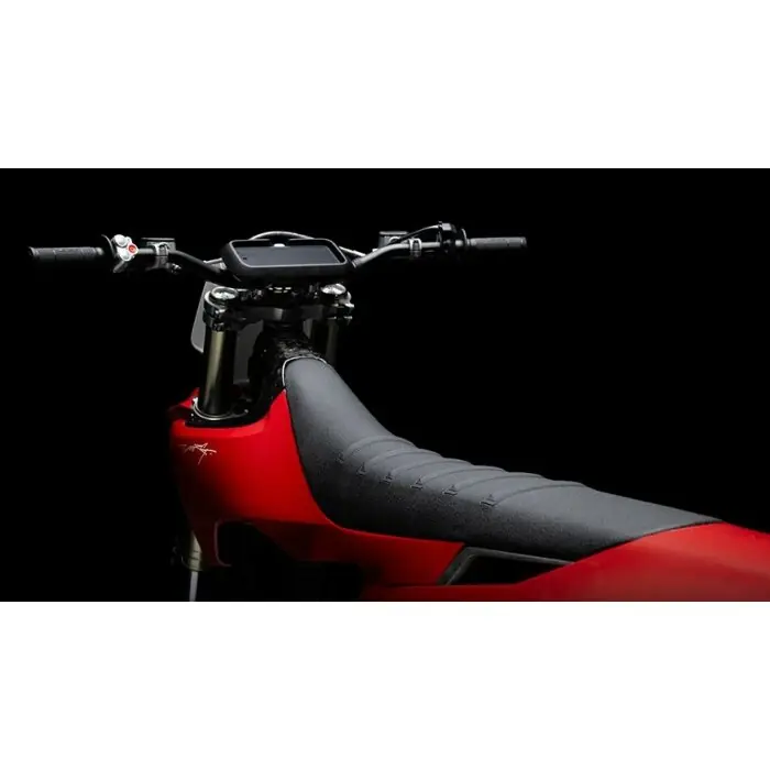 Must-Have Grip seat Jet Black